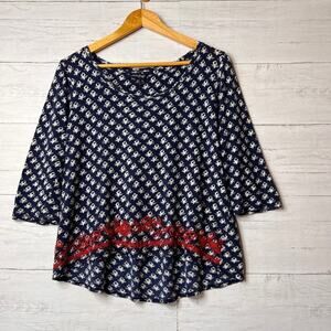 Lucky Brand Top Womens Size Medium Blue & White Geometric with Red Embroidery